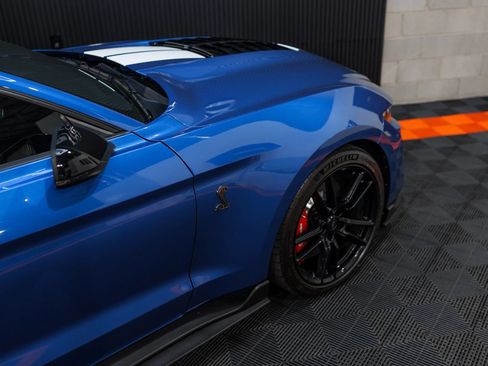 Used 2021 Ford Mustang Shelby GT500 w/ Technology Package RWD image 25