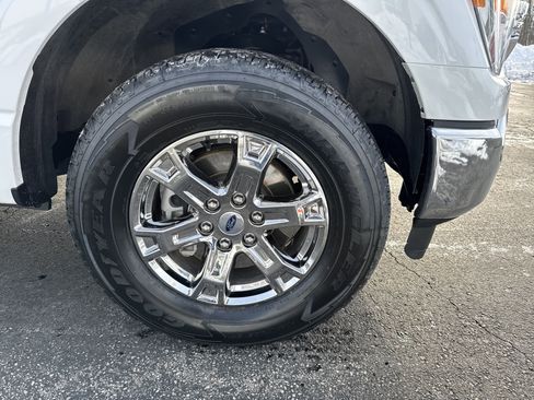 Used 2023 Ford F150 XLT w/ XTR Package image 6