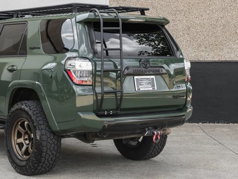 Used 2020 Toyota 4Runner TRD Pro AWD/4WD image 11