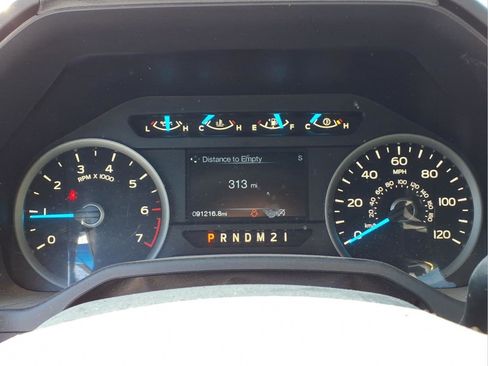 Used 2016 Ford F150 XLT w/ Equipment Group 301A Mid image 11