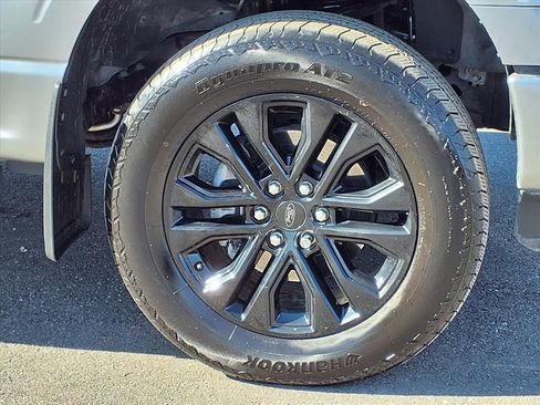 Used 2025 Ford F150 Lariat image 9