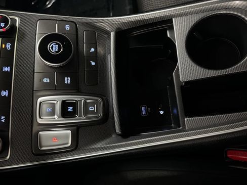 Used 2021 Hyundai Santa Fe SEL FWD image 13