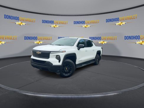 Used 2024 Chevrolet Silverado EV W/T AWD/4WD image 7