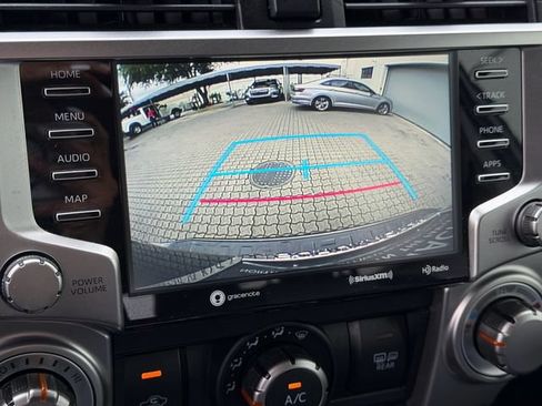 Used 2022 Toyota 4Runner SR5 Premium w/ Moonroof Package RWD image 22
