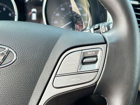 Used 2017 Hyundai Santa Fe Sport FWD image 34
