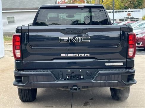 Used 2022 GMC Sierra 1500 Elevation image 42