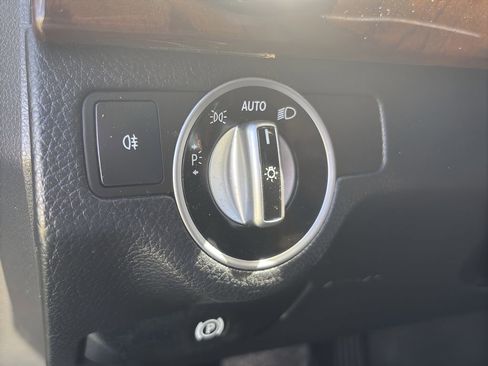 Used 2014 Mercedes-Benz GLK 350 4MATIC image 13