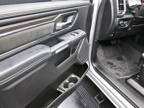Used 2025 RAM 1500 Laramie w/ Laramie Southwest Edition AWD/4WD image 19