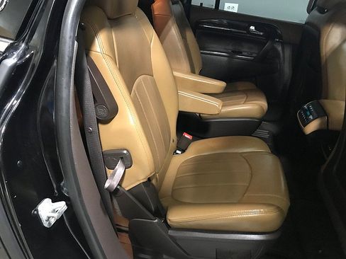 Used 2017 Buick Enclave Premium w/ Experience Buick Package FWD image 20