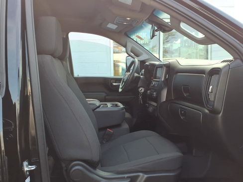 Used 2023 Chevrolet Silverado 2500 Custom w/ Custom Convenience Package AWD/4WD image 20