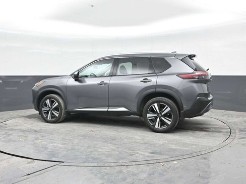 Used 2023 Nissan Rogue SL AWD/4WD image 3