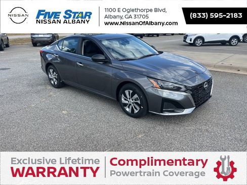 New 2025 Nissan Altima 2.5 S image 1
