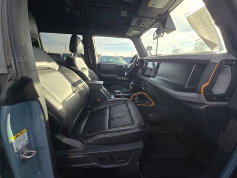 Used 2021 Ford Bronco Badlands image 11