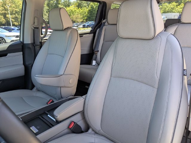Used 2023 Honda Odyssey Elite image 29