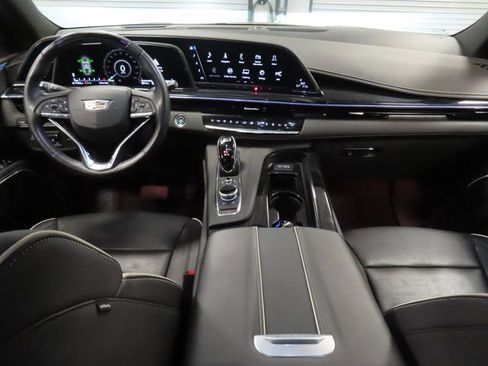 Certified 2024 Cadillac Escalade Sport AWD/4WD image 30