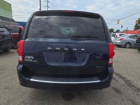Used 2014 Dodge Grand Caravan SE w/ Quick Order Package 29E SE FWD image 5