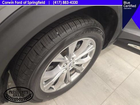 Used 2022 Ford Explorer XLT w/ Equipment Group 202A AWD/4WD image 40