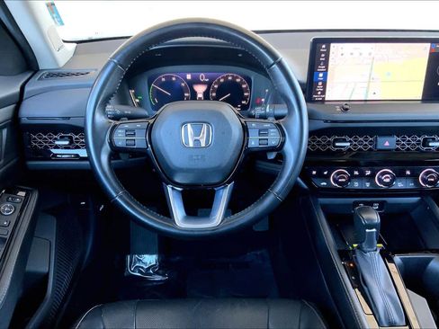 Used 2023 Honda Accord Touring image 6