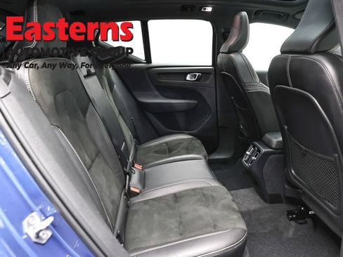 Used 2020 Volvo XC40 T5 R-Design AWD/4WD image 23