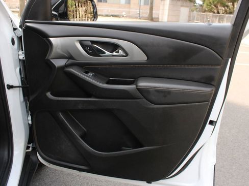 Used 2019 Chevrolet Traverse LS image 26