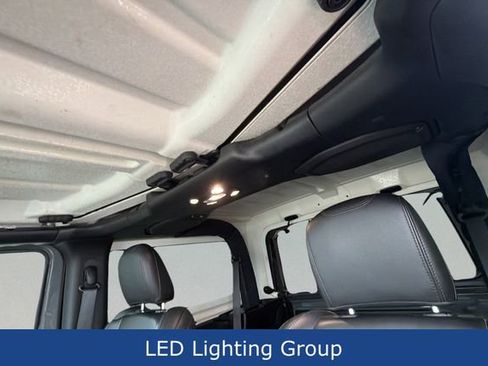 Used 2021 Jeep Wrangler Rubicon image 13