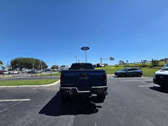 Used 2019 GMC Sierra 2500 SLT w/ Duramax Plus Package AWD/4WD image 6