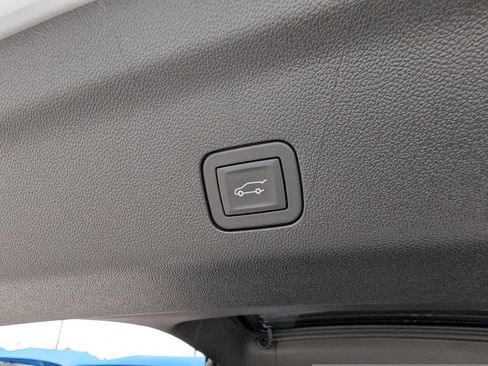 New 2026 GMC Yukon Denali Ultimate AWD/4WD image 30