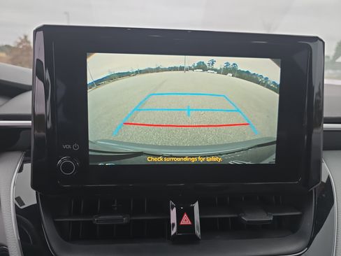 Used 2024 Toyota Corolla SE image 23