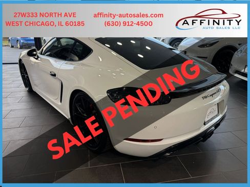 Used 2018 Porsche 718 Cayman GTS RWD image 5