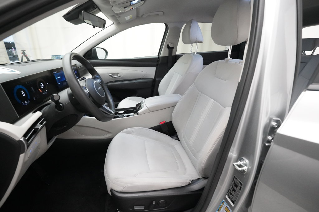 Used 2025 Hyundai Tucson SEL AWD/4WD image 6