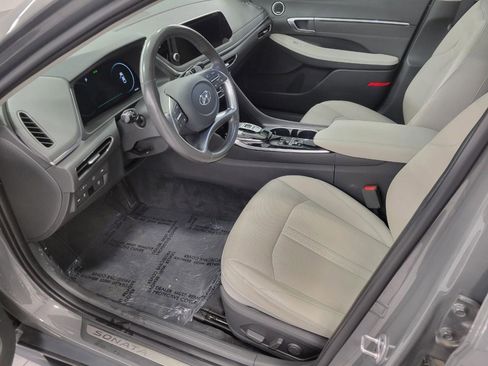 Used 2023 Hyundai Sonata Limited w/ Cargo Package image 10