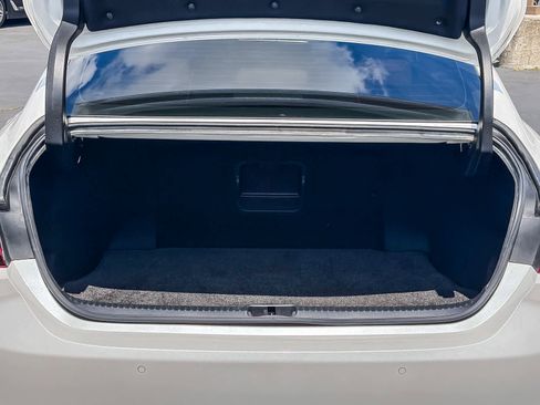 Used 2019 Lexus ES 350 w/ Premium Package FWD image 25