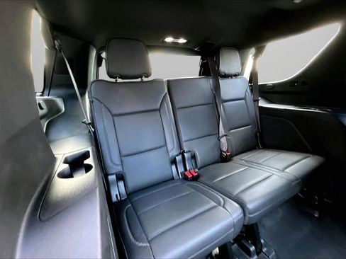 Used 2023 GMC Yukon Denali image 25
