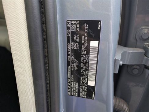 Certified 2023 Volvo XC60 B5 Plus image 33