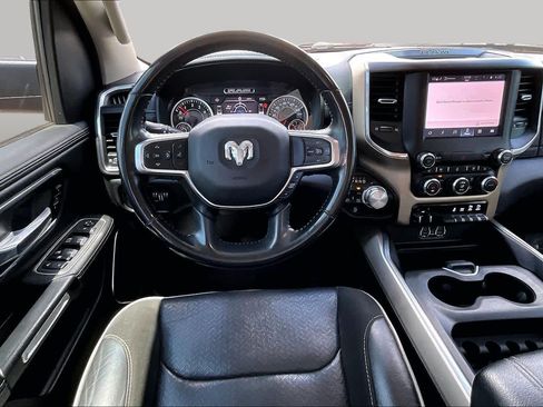 Used 2022 RAM 1500 Laramie AWD/4WD image 6