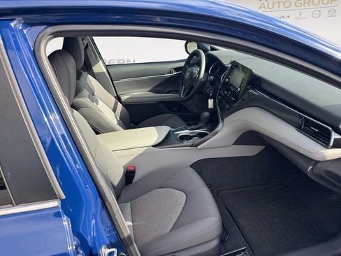 Used 2023 Toyota Camry LE FWD image 15