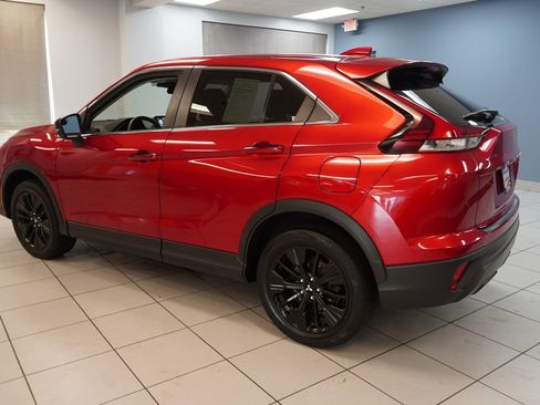 Used 2022 Mitsubishi Eclipse Cross LE AWD/4WD image 7