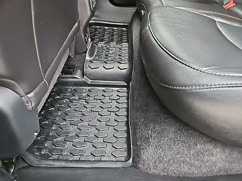 Used 2019 Jeep Compass Limited w/ Safety & Security Group image 17