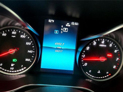 Used 2019 Mercedes-Benz C 300 4MATIC Sedan image 17