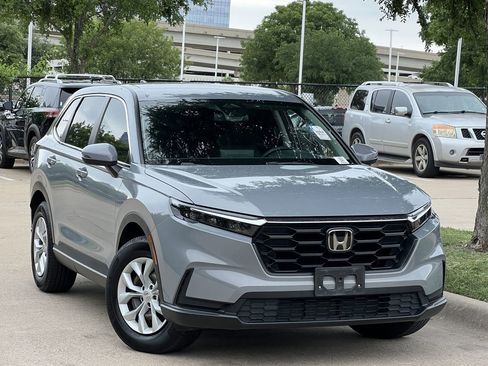 Used 2024 Honda CR-V LX image 2