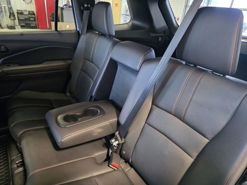 Used 2022 Honda Passport TrailSport image 35