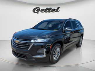 Used 2023 Chevrolet Traverse LT video 1