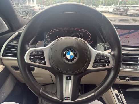 Used 2020 BMW X5 M50i w/ Executive Package AWD/4WD image 18