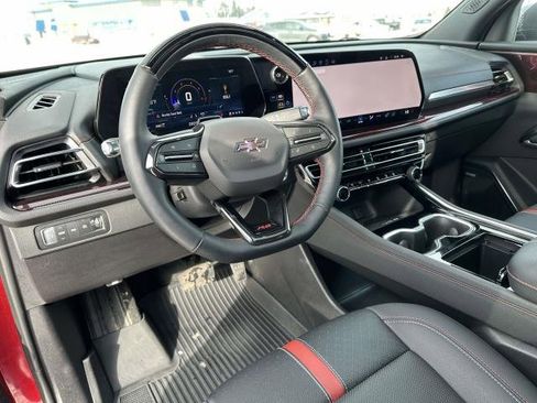 Certified 2024 Chevrolet Traverse RS w/ LPO, Floor Liner Package image 12