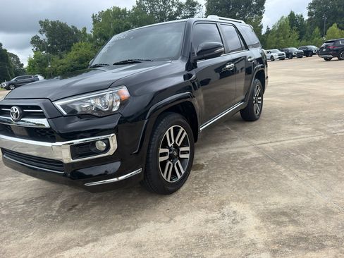 Used 2020 Toyota 4Runner Limited RWD image 1