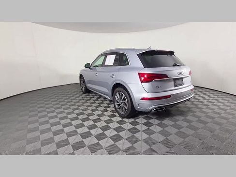 Used 2023 Audi Q5 2.0T Premium w/ Convenience Package AWD/4WD image 44