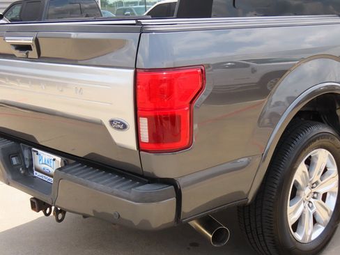 Used 2018 Ford F150 Platinum w/ Equipment Group 701A Luxury image 12