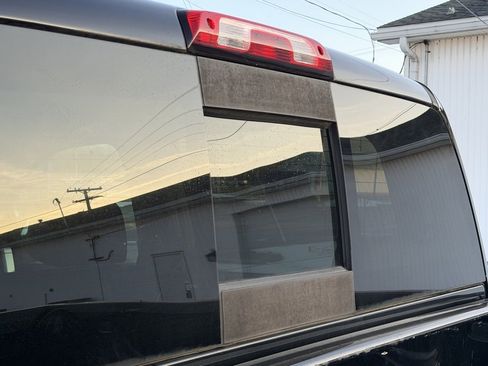 Used 2015 Chevrolet Silverado 1500 LTZ w/ LTZ Plus Package image 29