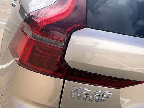 New 2026 Volvo XC60 B5 Ultra w/ Protection Package Premier AWD/4WD image 43