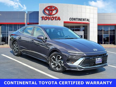 Used 2025 Hyundai Sonata SEL FWD image 1